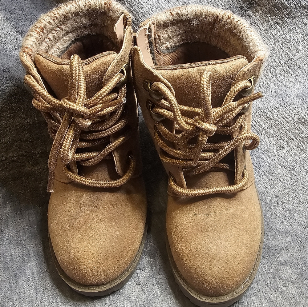Falls Creek Tan Kids Boots